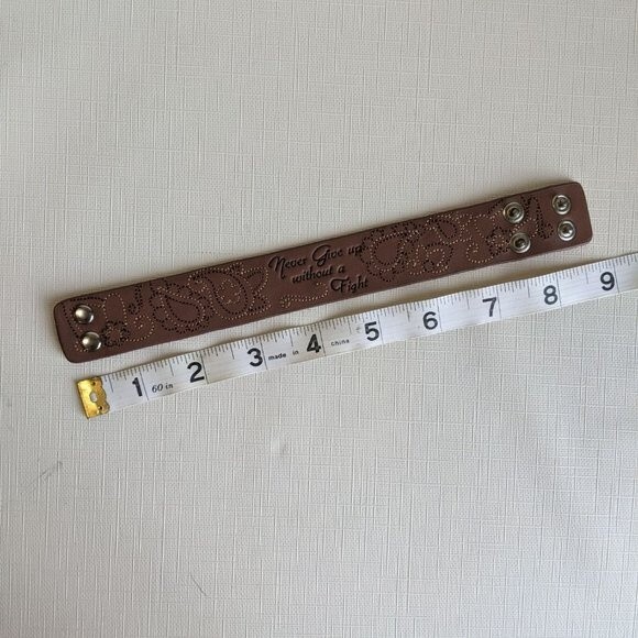 Layla Never Give Up Leather Bracelet Brown 7" / 8" NIP NEW IN PACKAGE - Picture 4 of 7
